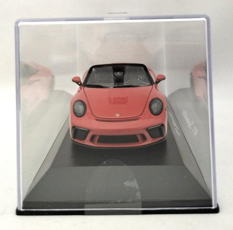 Laden Sie das Bild in Galerie -Viewer, SPARK Porsche 911 Speedster 2019 Red 1/43 Scale Car– Used