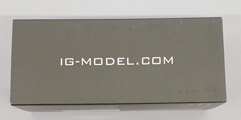 Cargue la imagen en el visor de la galería, IGNITION MODEL Toyota Crown Athlete G 1/43 Scale Car– Used