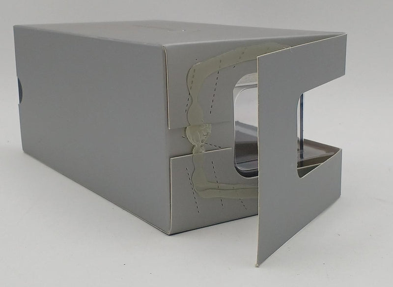 Cargue la imagen en el visor de la galería, MERCEDES BENZ A-Klasse Black 1/43 Scale Car– Used