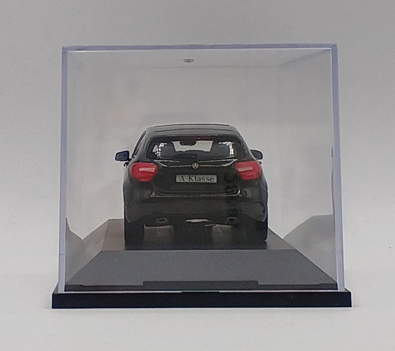 Cargue la imagen en el visor de la galería, MERCEDES BENZ A-Klasse Black 1/43 Scale Car– Used