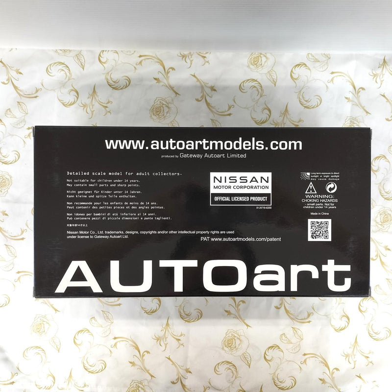Load image into Gallery viewer, AUTOart NISMO R34 GT-R Z-TUNE Silver 1/18 Diecast Car– Used