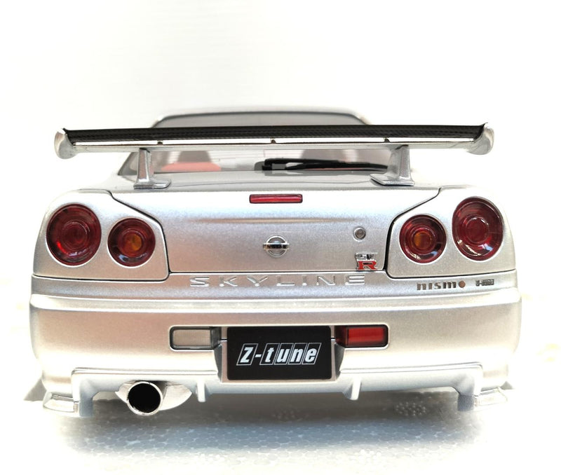 Load image into Gallery viewer, AUTOart NISMO R34 GT-R Z-TUNE Silver 1/18 Diecast Car– Used