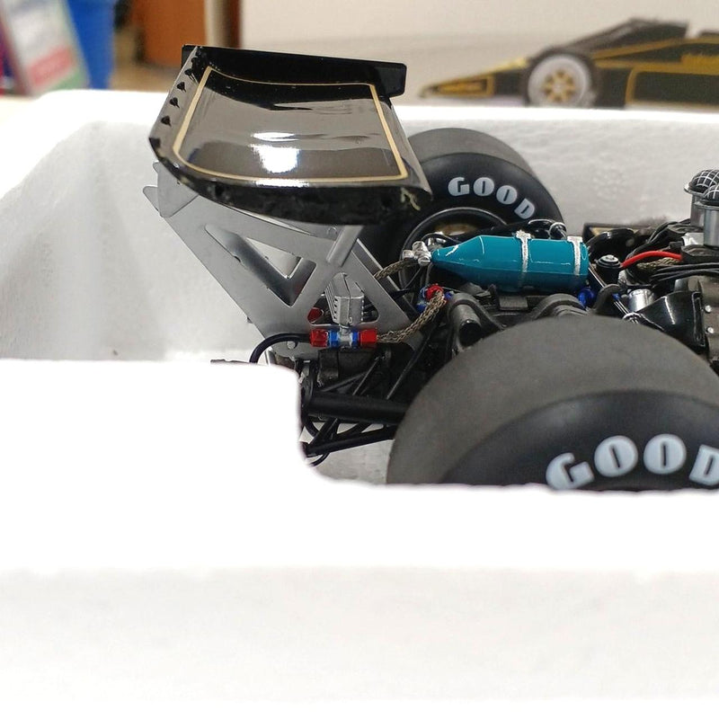 Carica immagine in Galleria Viewer, TSM 1977 LAUNCH VERSION #5 Lotus Type 78 1/18 Scale Car– Used