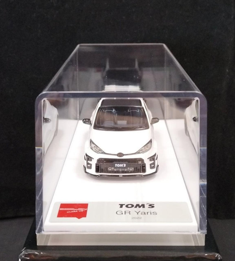 Cargue la imagen en el visor de la galería, EIDOLON EM704A TOM'S GR YARIS 2021 1/43 Scale Car– Used