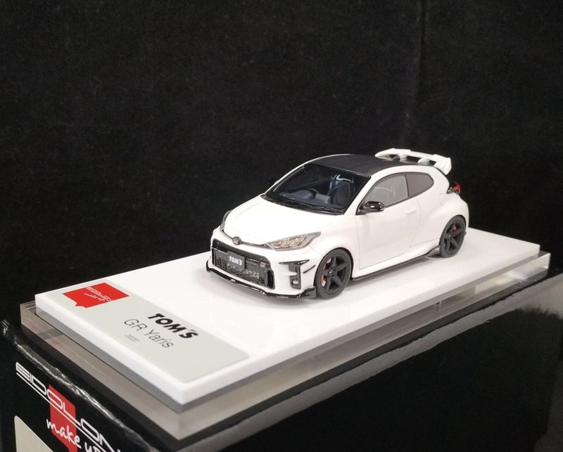 Cargue la imagen en el visor de la galería, EIDOLON EM704A TOM'S GR YARIS 2021 1/43 Scale Car– Used