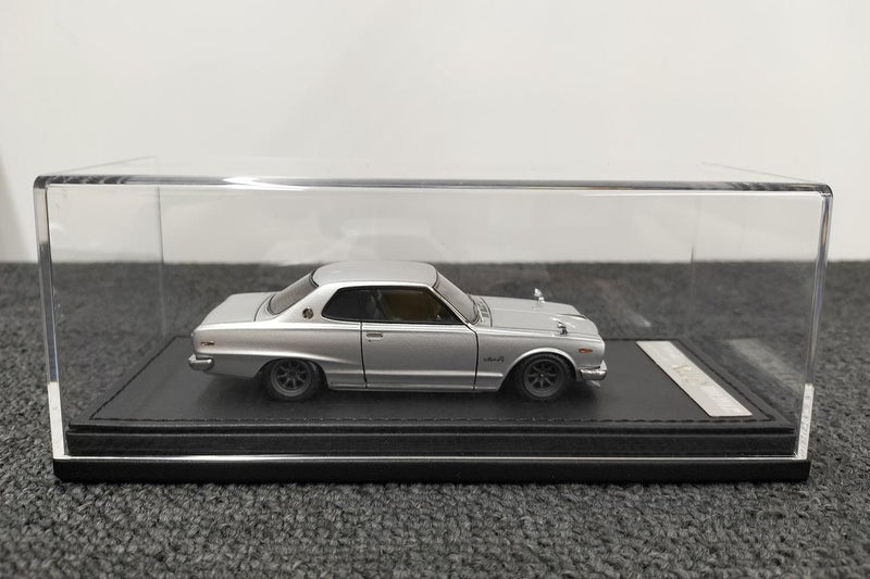 Chargez l'image dans la visionneuse de la galerie, IGNITION MODEL Nissan Skyline 2000 GT-X (GC110) 1/43 Scale Car– Used