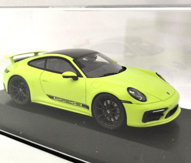 Laden Sie das Bild in Galerie -Viewer, SPARK Porsche 911 Carrera 4S Coupe (992) Aero Kit 2019 Acid Green 1/43– Used