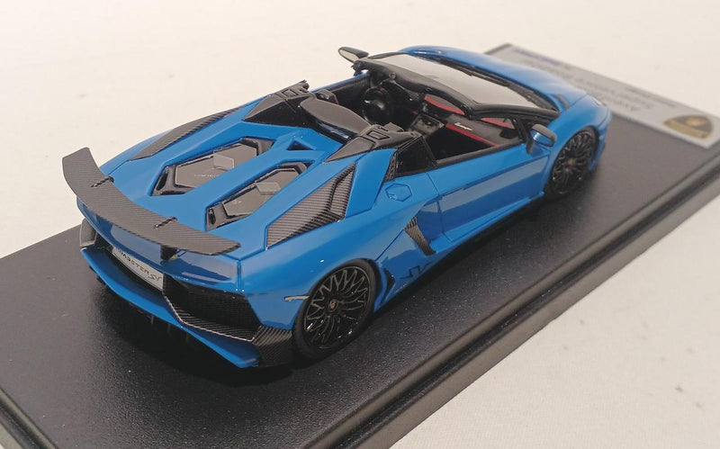 Laden Sie das Bild in Galerie -Viewer, LOOKSMART LS454A 1/43 Lamborghini Aventador– Used