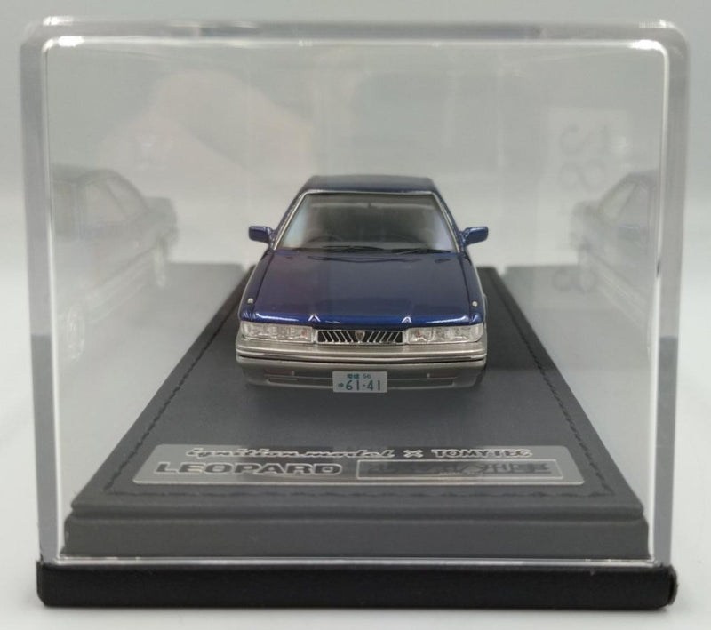 Laden Sie das Bild in Galerie -Viewer, IGNITION MODEL x TOMYTEC 1/43 Leopard XS-II "Abunai Deka"– Used