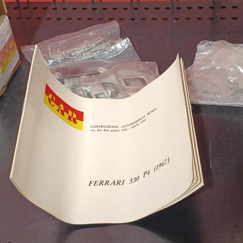 Laden Sie das Bild in Galerie -Viewer, CAR MODEL 1/43 Ferrari 330 P4 Metal Garage Kit– Used