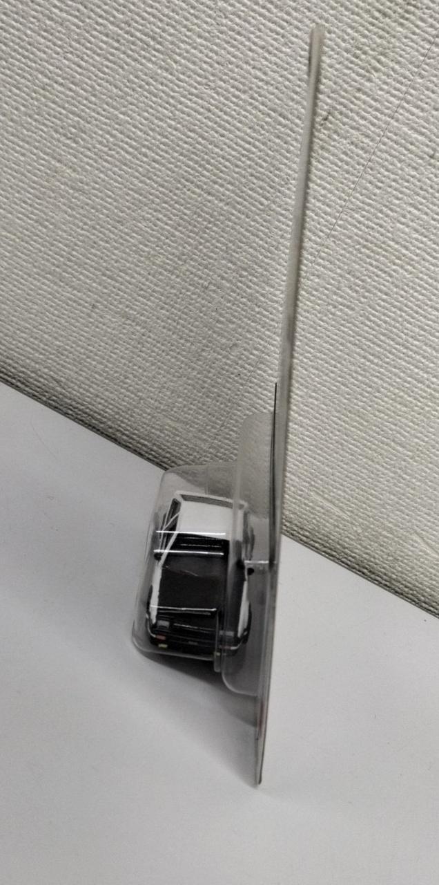 Cargue la imagen en el visor de la galería, Hot Wheels Initial D Toyota Sprinter Trueno AE86 Model Car– Used