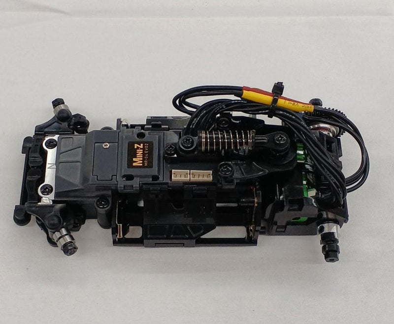 Laden Sie das Bild in Galerie -Viewer, KYOSHO MR-04EVO2 Chassis Set Mini-Z Racer - Used