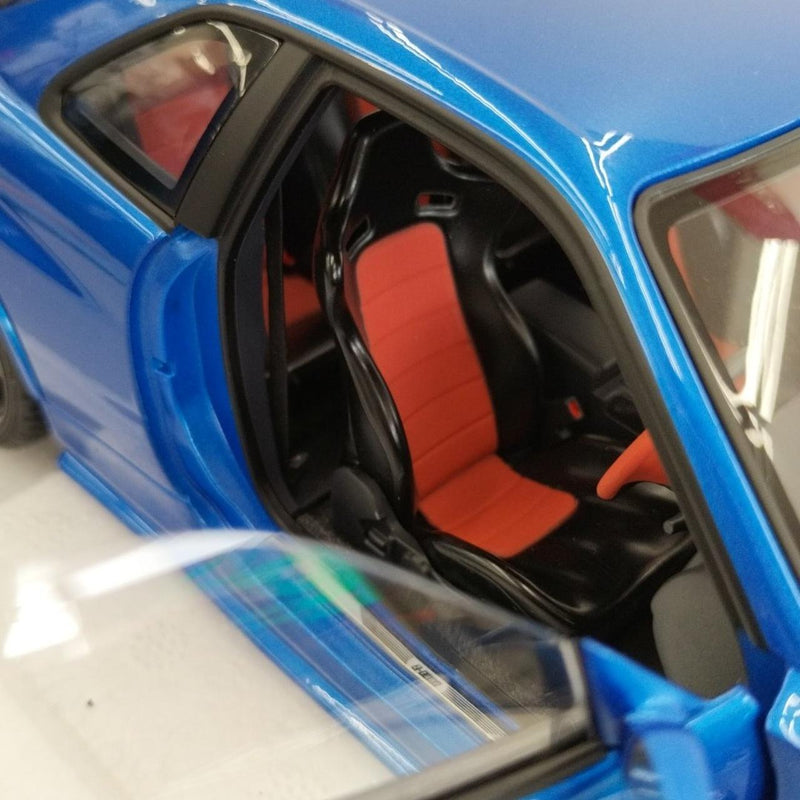 Laden Sie das Bild in Galerie -Viewer, AUTOart 1/18 Nismo R34 GT-R Z-tune (Bayside Blue/Carbon Black Hood)– Used