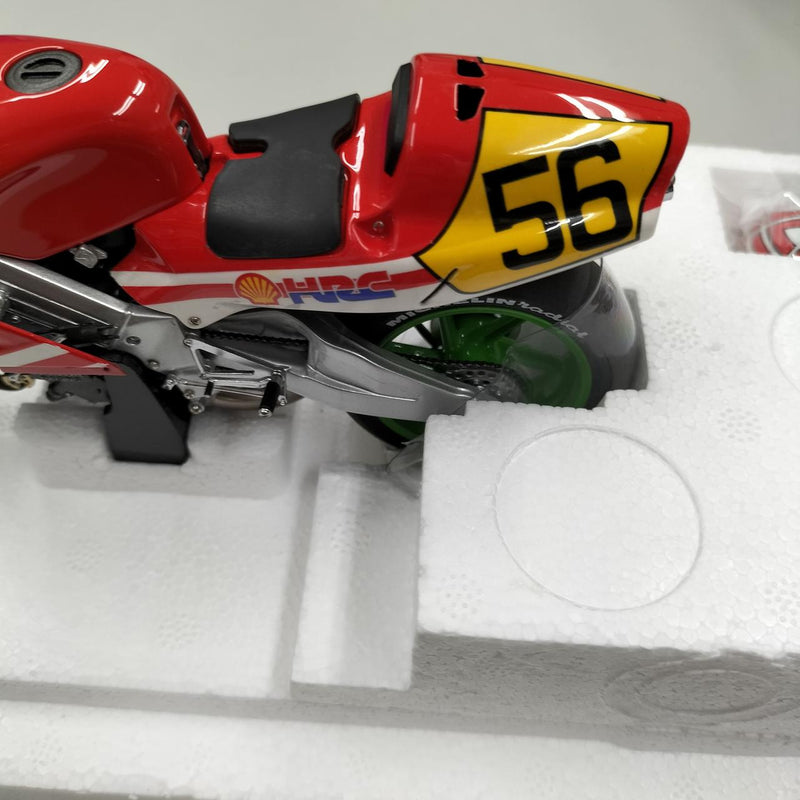 Load image into Gallery viewer, AUTOart Honda NSR500 WGP500 1/12 Scale Motorcycle Model– Used