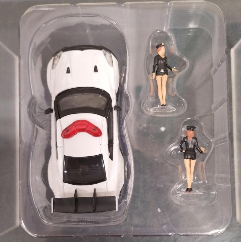 Laden Sie das Bild in Galerie -Viewer, MINI GT NISSAN GT-R R35 POLICE CAR 1/64 Scale Car– Used