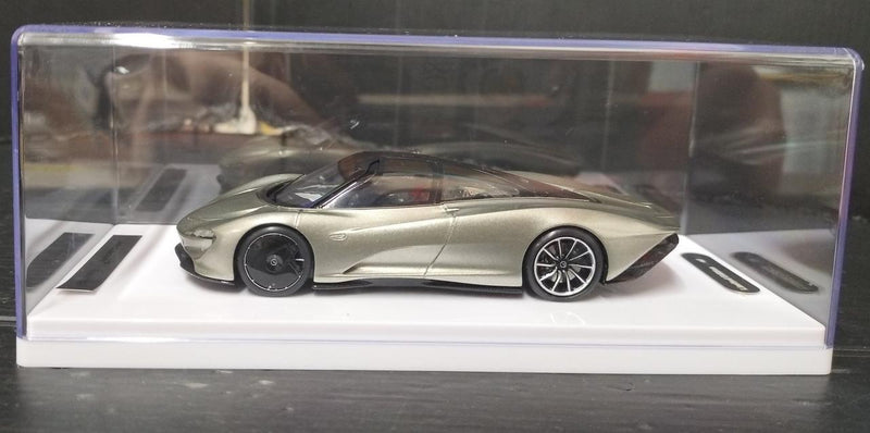 Laden Sie das Bild in Galerie -Viewer, TECNOMODEL 1/43 McLaren Speedtail Scale Model Car– Used