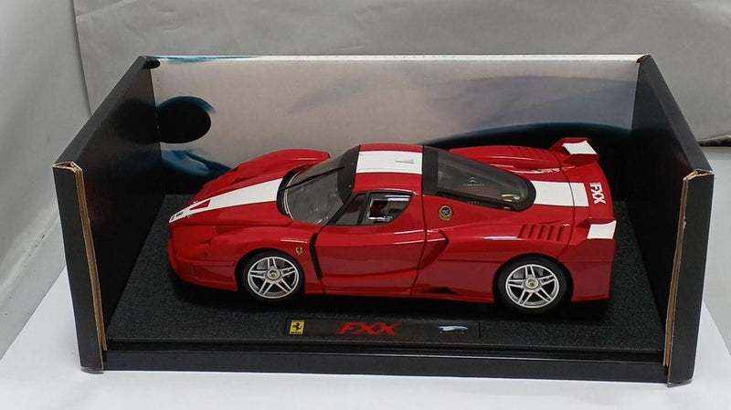 Chargez l'image dans la visionneuse de la galerie, MATTEL Hot Wheels 1:18 Ferrari FXX Scale Model Car– Used