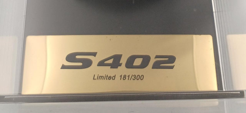 Cargue la imagen en el visor de la galería, SUBARU S402 1/43 Subaru Legacy S402 Scale Car– Used