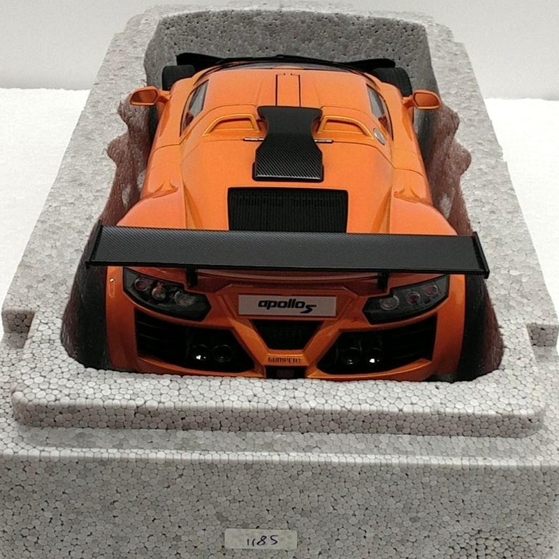Load image into Gallery viewer, AUTOart GUMPERT APOLLO S 1/18 Scale Model Car– Used