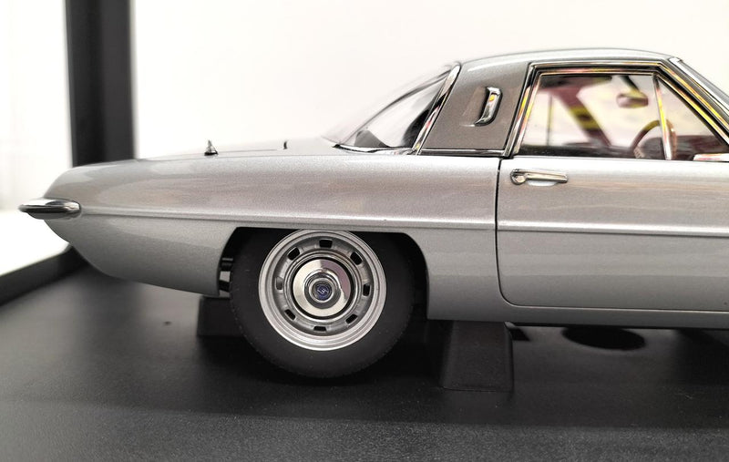 Load image into Gallery viewer, AUTOART Mazda COSMO SPORT 1/18 Scale Model Car– Used
