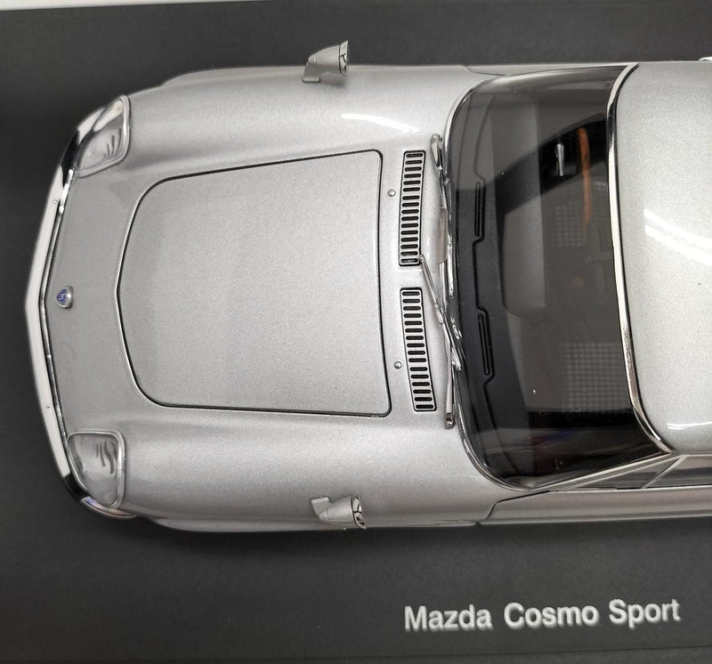 Load image into Gallery viewer, AUTOART Mazda COSMO SPORT 1/18 Scale Model Car– Used