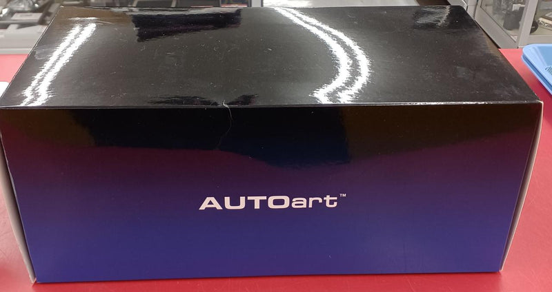 Load image into Gallery viewer, AUTOART NISSAN GT-R V-SPEC II 1/18 Diecast Car– Used