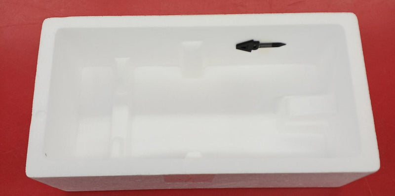 Load image into Gallery viewer, AUTOART NISSAN GT-R V-SPEC II 1/18 Diecast Car– Used