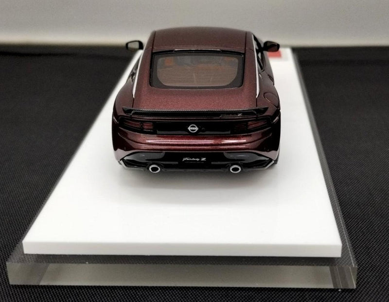 Chargez l'image dans la visionneuse de la galerie, EIDOLON EM735E Nissan Fairlady Z 1/43 Scale Model Car– Used