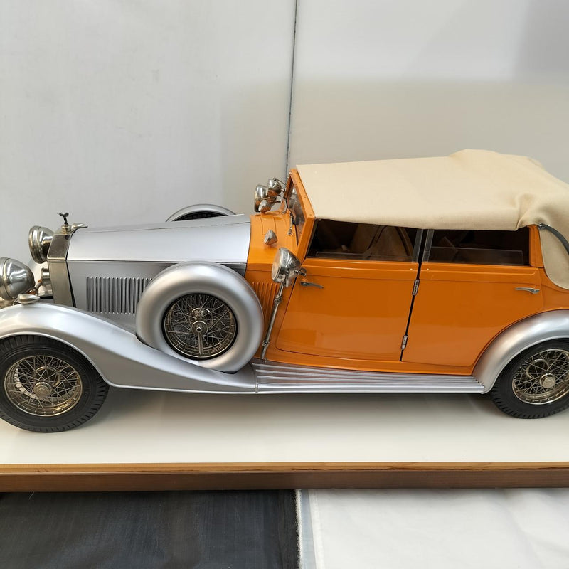 Carica immagine in Galleria Viewer, POCHER 1/8 Rolls-Royce Phantom II 1934 Model Kit