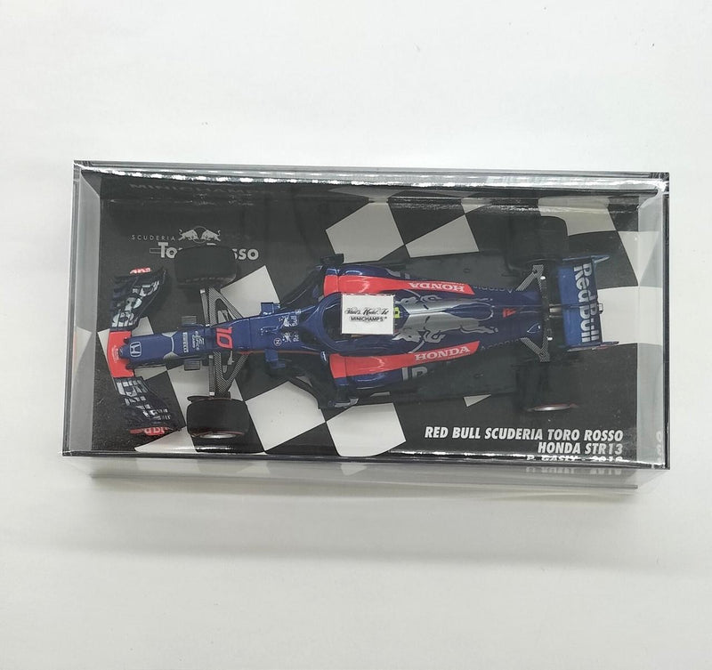 Laden Sie das Bild in Galerie -Viewer, MINICHAMPS 1/43 Red Bull Scuderia Toro Rosso Honda F1 Model Car