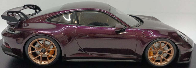 Laden Sie das Bild in Galerie -Viewer, PORSCHE WAP0211510NGTA 1/18 Porsche 911 GT3 (992) 2022 Model