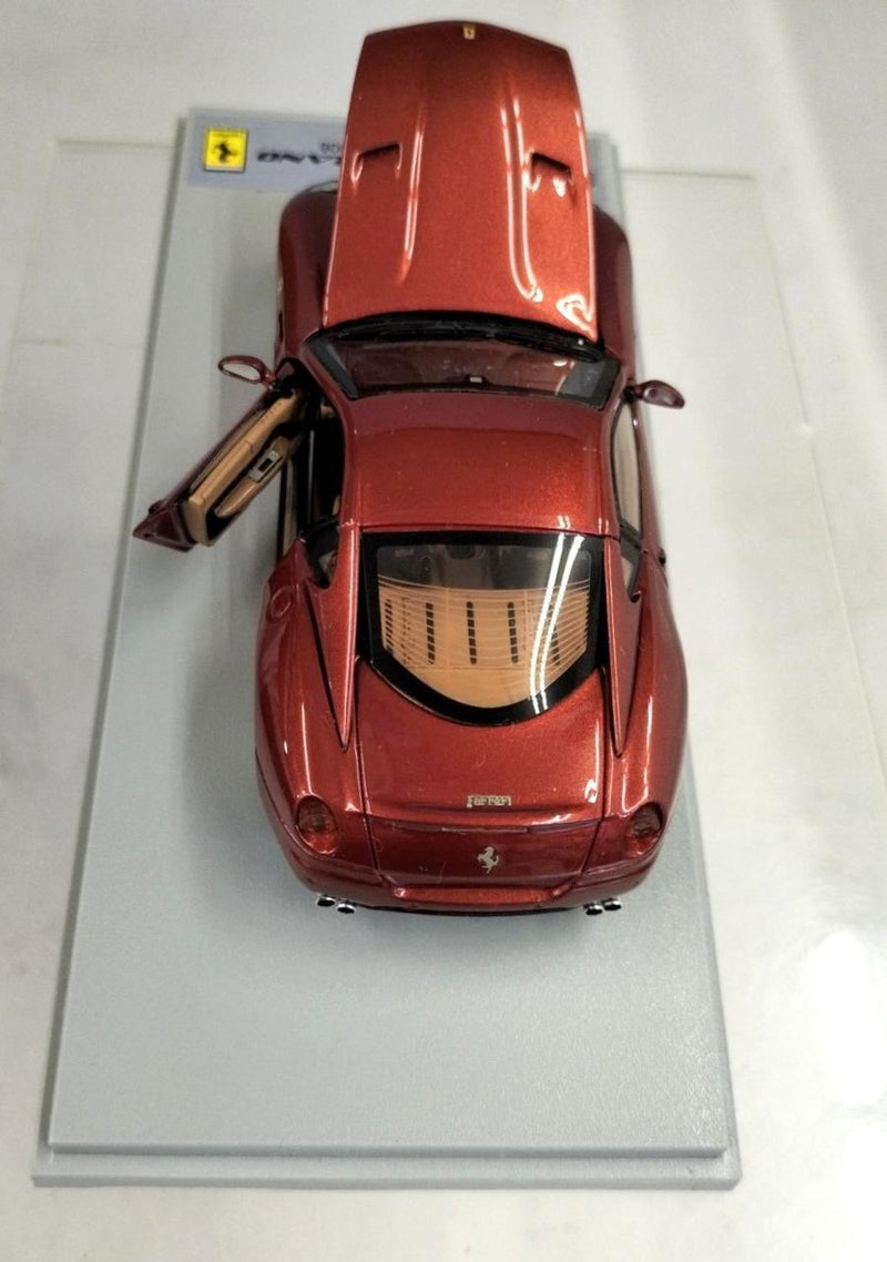 Laden Sie das Bild in Galerie -Viewer, GASOLINE 1/43 Ferrari Scale Model Car