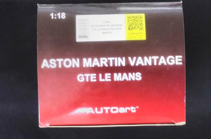 Laden Sie das Bild in Galerie -Viewer, AUTOart Aston Martin Vantage GTE 2018 White 1/18 Scale Car– Used