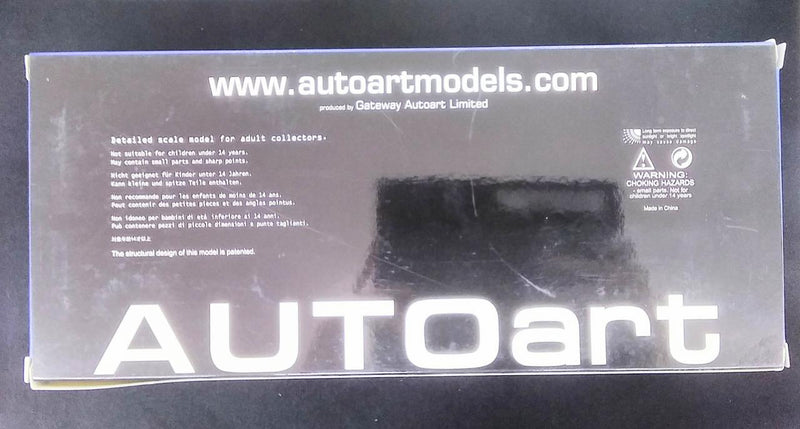Load image into Gallery viewer, AUTOart Toyota Century Black 1/18 Scale Car– Used