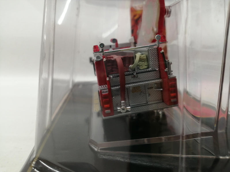 Laden Sie das Bild in Galerie -Viewer, CODE 3 COLLECTIBLES PRINCETON, NEW JERSEY Fire Engine 1/64 Diecast Model– Used