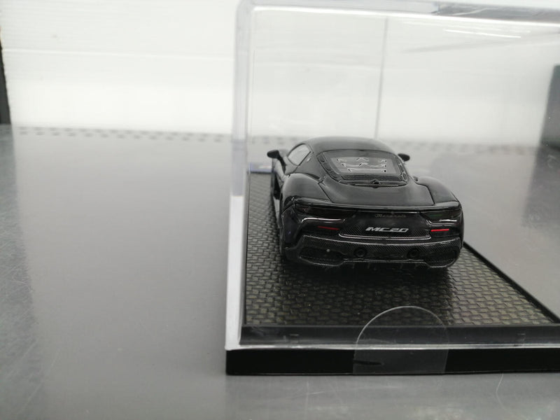 Laden Sie das Bild in Galerie -Viewer, BBR 1/43 Ferrari Maserati Nero Enigma 1/43 Scale Car– Used