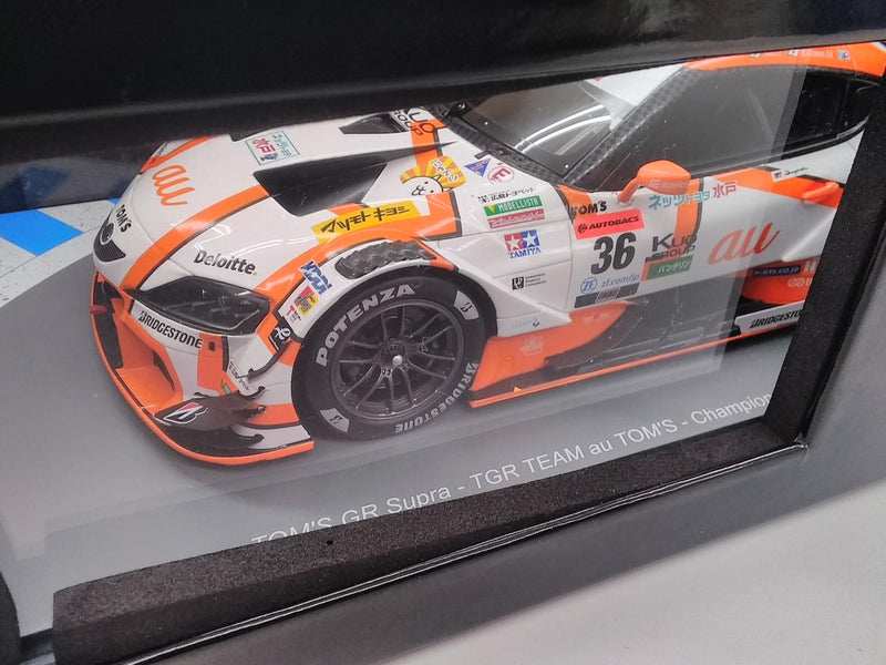 Laden Sie das Bild in Galerie -Viewer, SPARK AU TOM'S GR Supra #36 1/18 Scale Model Car– Used