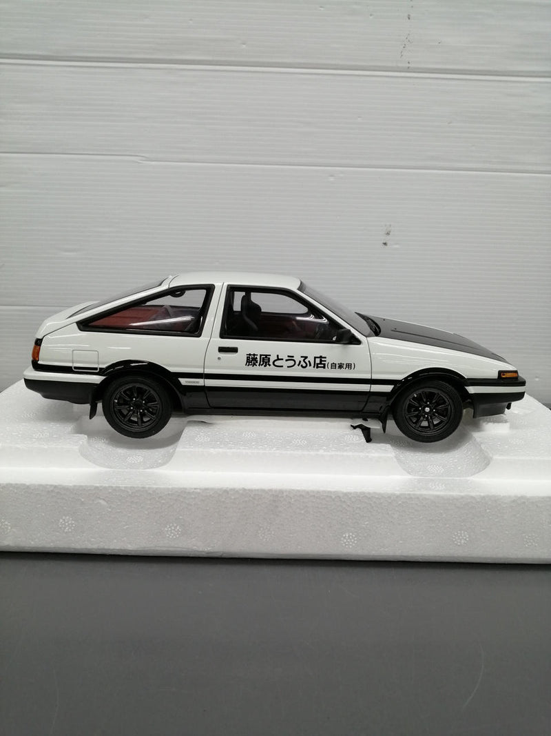 Load image into Gallery viewer, AUTOart Initial D Toyota AE86 Final Version 1/18 Scale Model Car– Used
