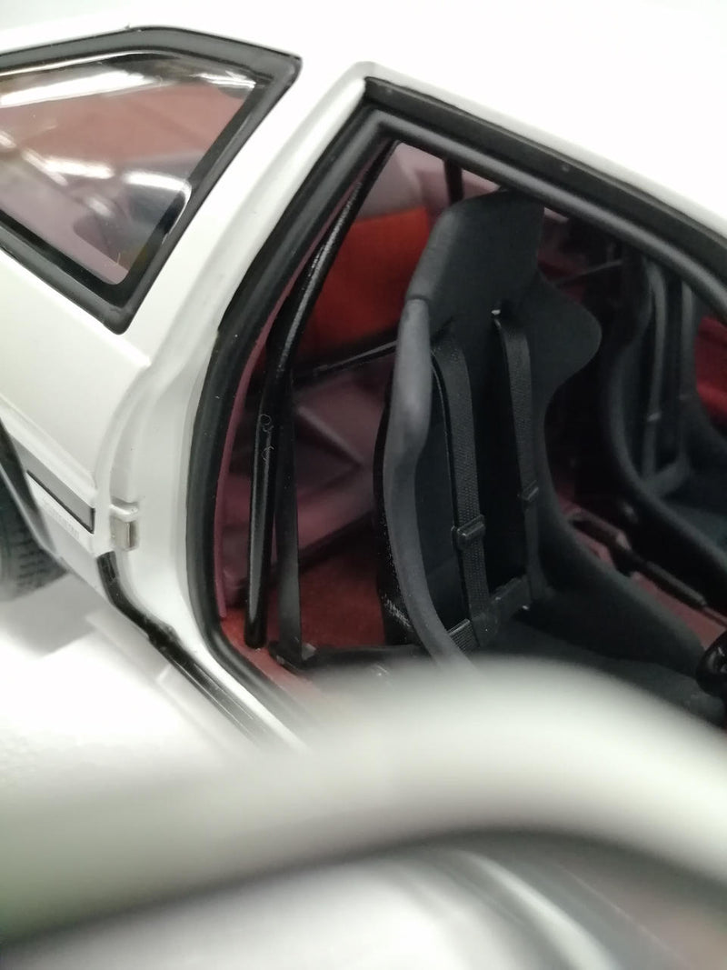 Load image into Gallery viewer, AUTOart Initial D Toyota AE86 Final Version 1/18 Scale Model Car– Used