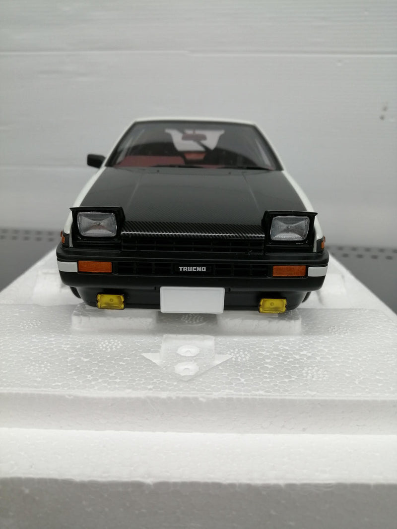 Load image into Gallery viewer, AUTOart Initial D Toyota AE86 Final Version 1/18 Scale Model Car– Used