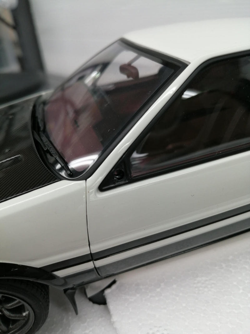 Load image into Gallery viewer, AUTOart Initial D Toyota AE86 Final Version 1/18 Scale Model Car– Used