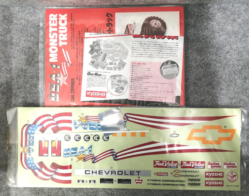 Laden Sie das Bild in Galerie -Viewer, KYOSHO USA-1 Monster Truck 1/10 RC Car - Used