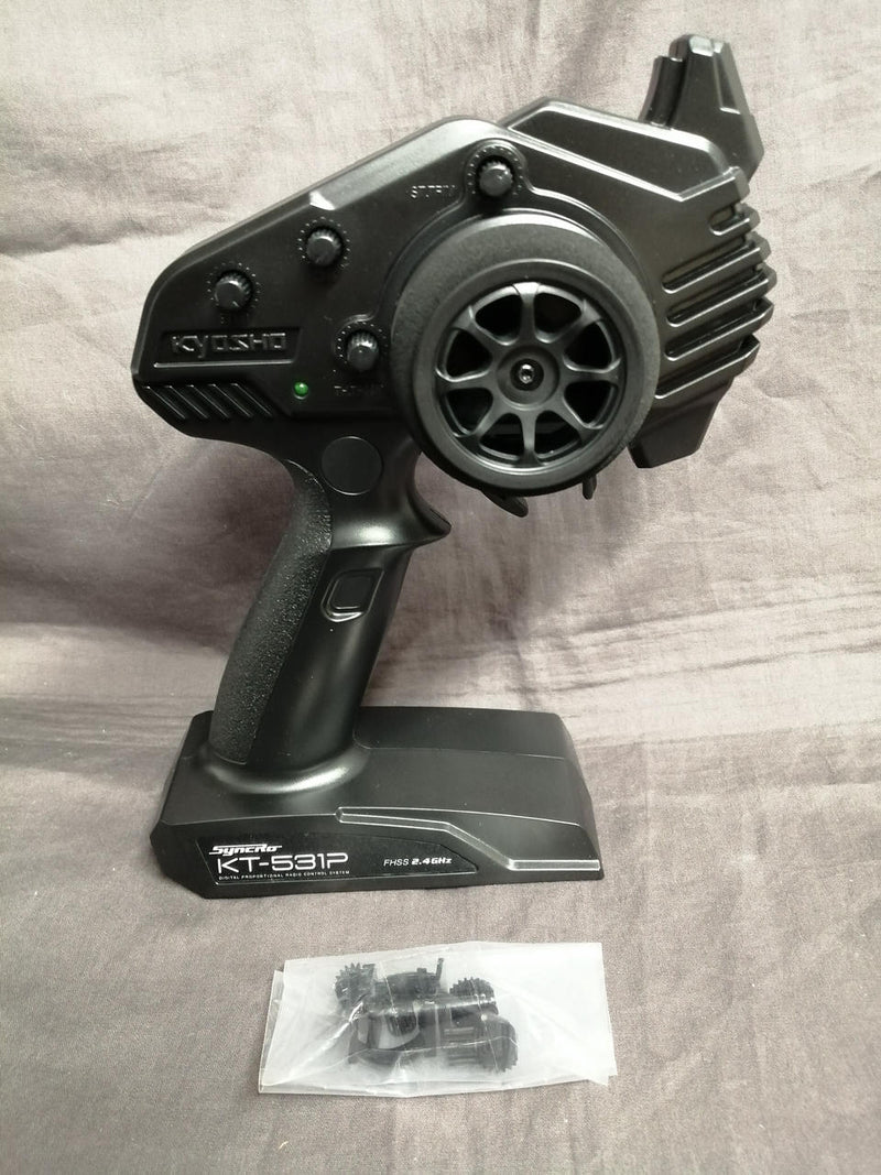 Laden Sie das Bild in Galerie -Viewer, KYOSHO Toyota Hilux Surf Quicksand Mini-Z - Used