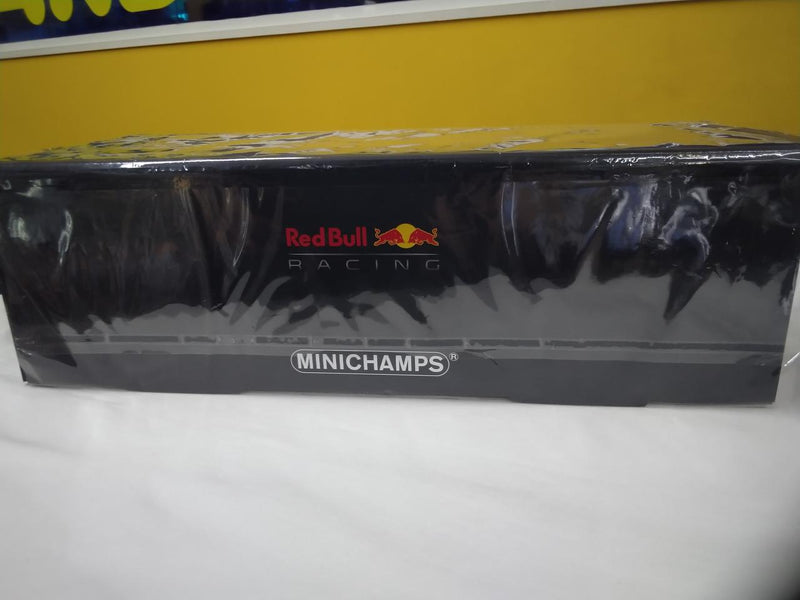Carica immagine in Galleria Viewer, MINICHAMPS 1/18 Red Bull Racing Honda RB16B Diecast F1 Model
