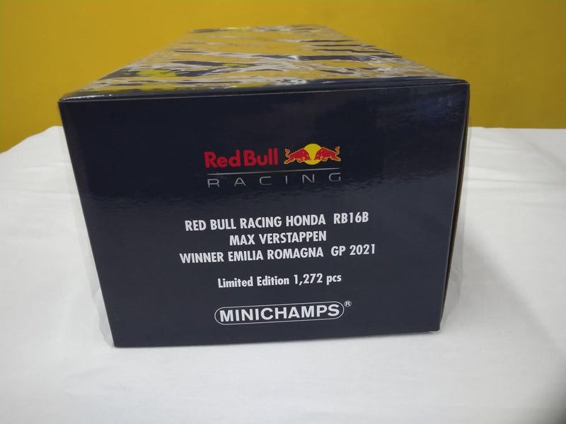 Carica immagine in Galleria Viewer, MINICHAMPS 1/18 Red Bull Racing Honda RB16B Diecast F1 Model