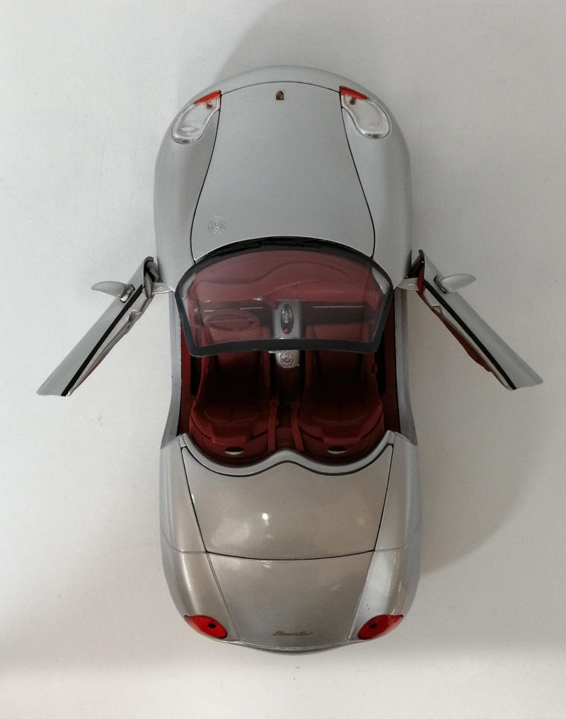 Laden Sie das Bild in Galerie -Viewer, MAISTO 1/18 Porsche Boxster Diecast Model Car