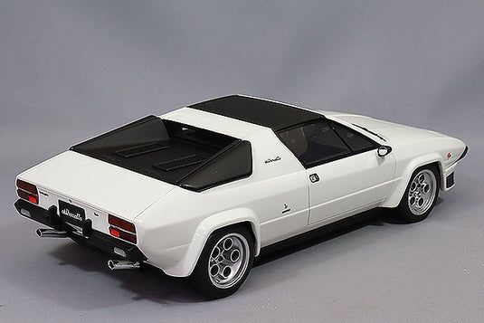 Kyosho 1/18 Lamborghini Silhouette White