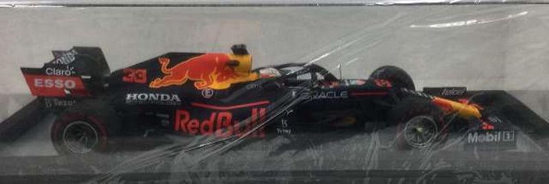 Laden Sie das Bild in Galerie -Viewer, SPARK 18S609 Red Bull Honda RB16B #33 Abu Dhabi GP 2021 Winner 1/18– Used