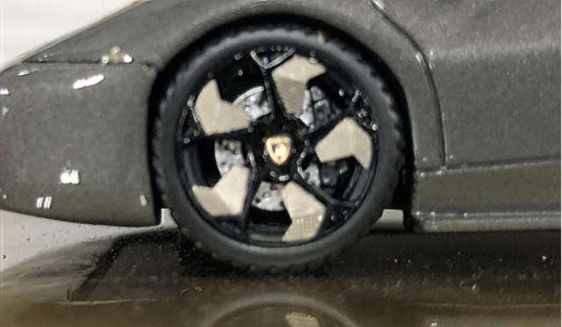 Laden Sie das Bild in Galerie -Viewer, Misc. Brand 2008 1/43 Lamborghini Reventon (Gray) Limited 100 pcs– Used