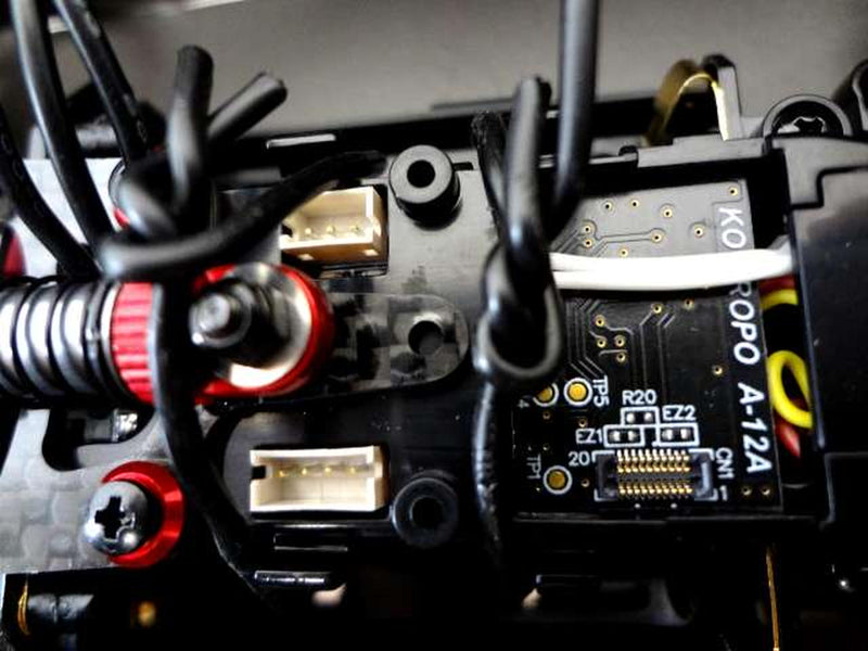 Laden Sie das Bild in Galerie -Viewer, KYOSHO 32795 Mini-Z Racer MR-03EVO Chassis Set W-MML 8500KV - Used